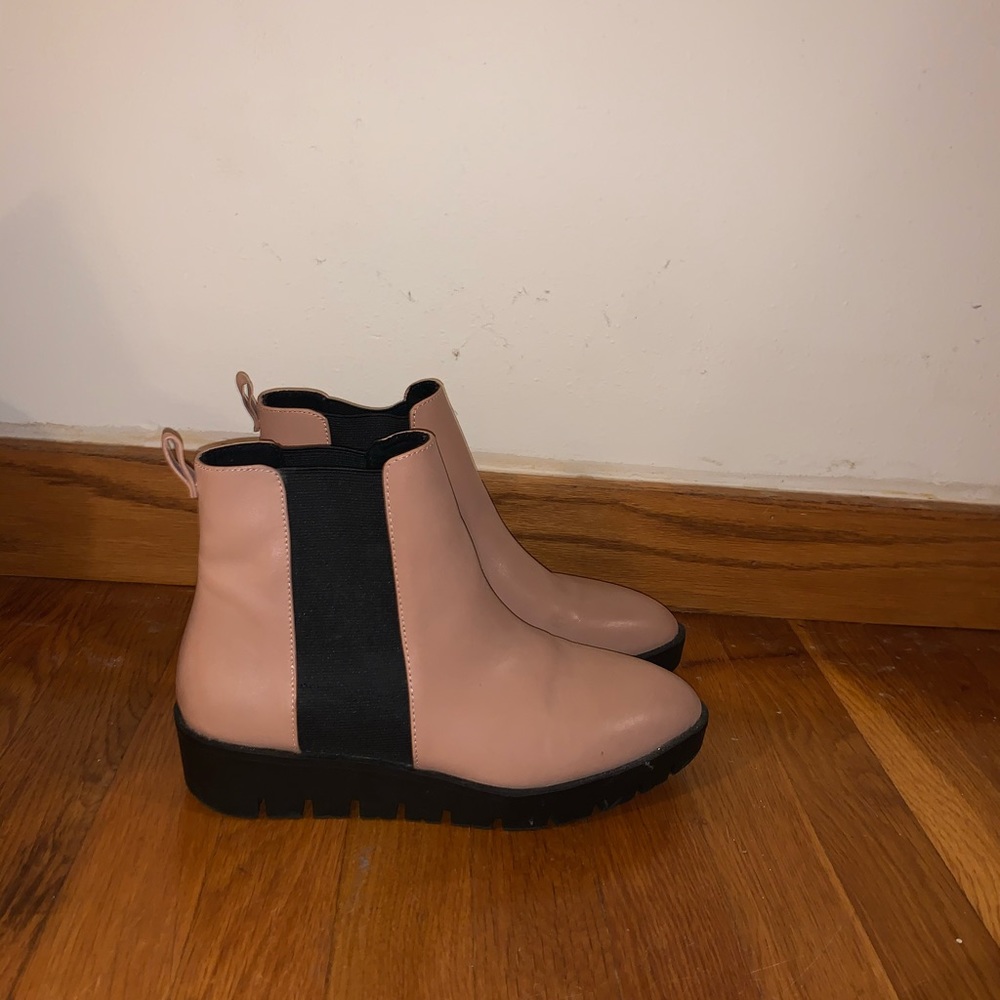 ALDO Booties❤️✨ - Picture 2 of 8